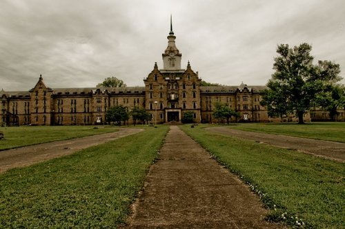 6. Trans-Allegheny Lunatic Asylum